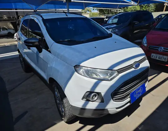 FORD ECOSPORT 2015