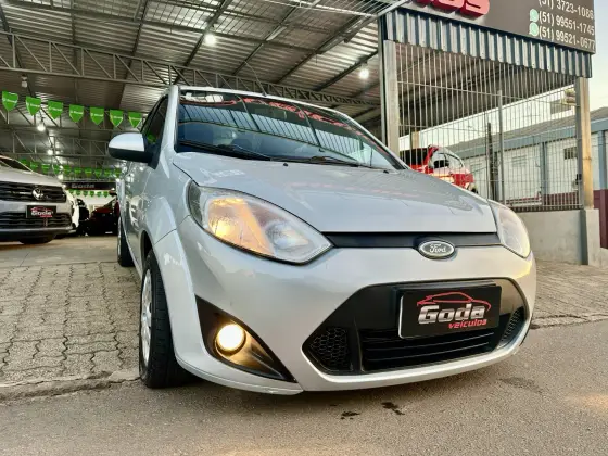 FORD FIESTA 2011