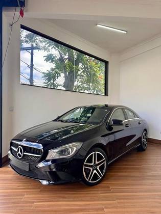 MERCEDES-BENZ CLA 200 2016