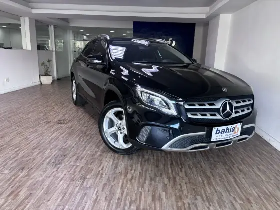 MERCEDES-BENZ GLA 200 2018