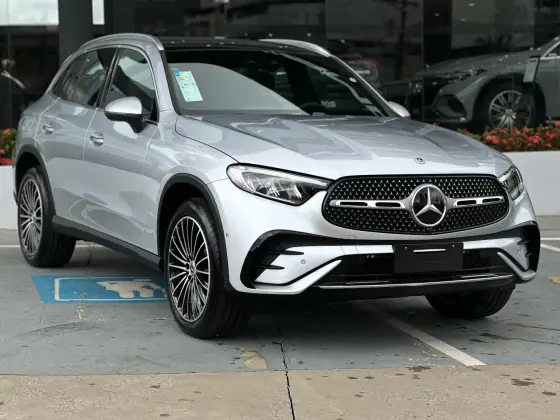 MERCEDES-BENZ GLC 300 2025