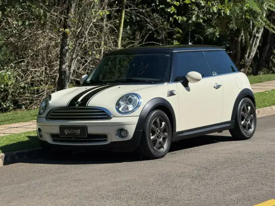 MINI COOPER 2010