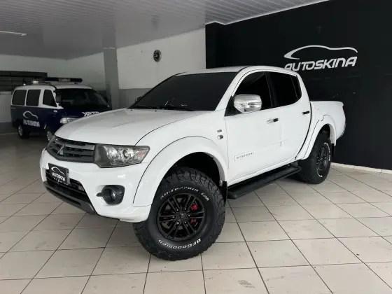 MITSUBISHI L200 TRITON 2015