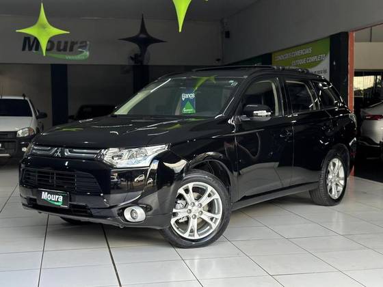 MITSUBISHI OUTLANDER 2014