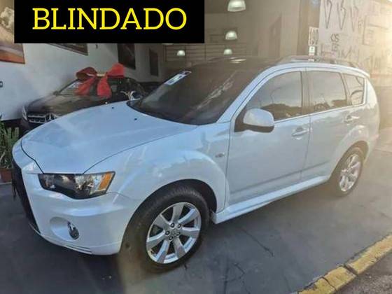 MITSUBISHI OUTLANDER 2013