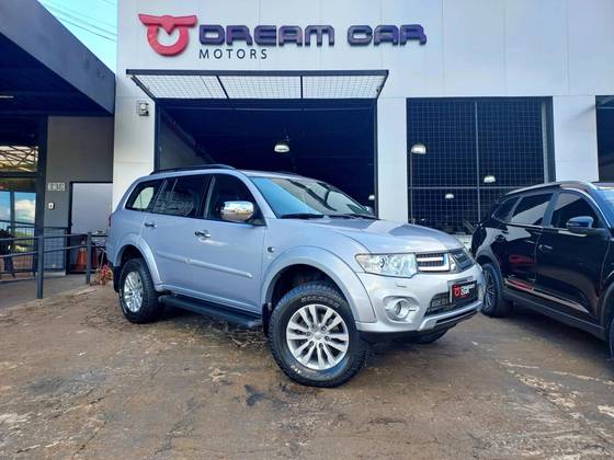 MITSUBISHI PAJERO DAKAR 2014