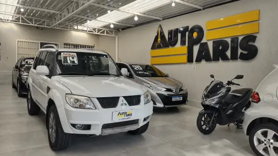 MITSUBISHI PAJERO TR4 2014