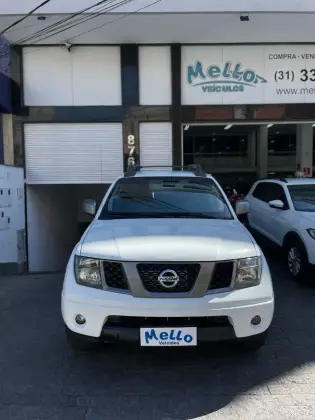 NISSAN FRONTIER 2013