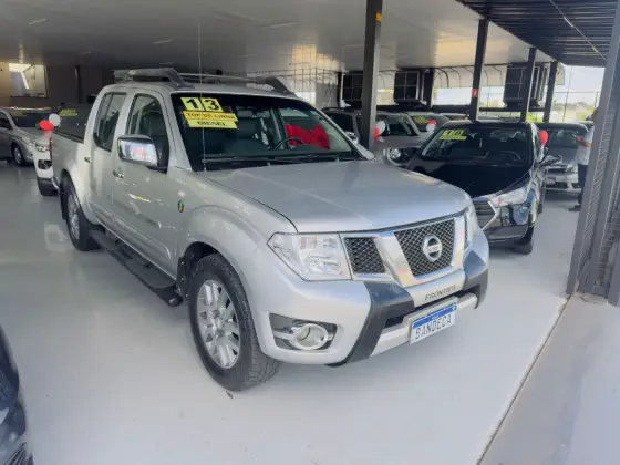 NISSAN FRONTIER 2013