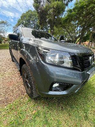 NISSAN FRONTIER 2021