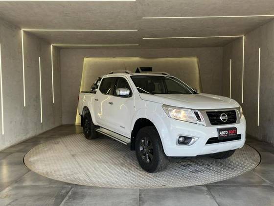 NISSAN FRONTIER 2018