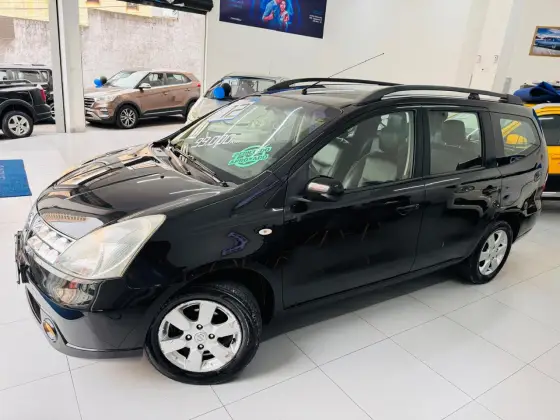 NISSAN GRAND LIVINA 2012