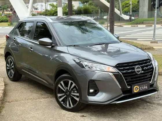 NISSAN KICKS 2024