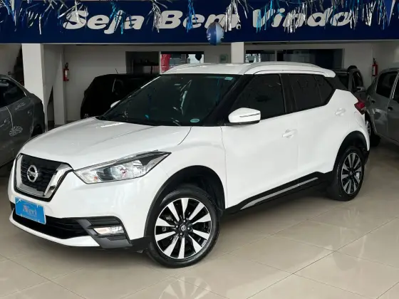 NISSAN KICKS 2018