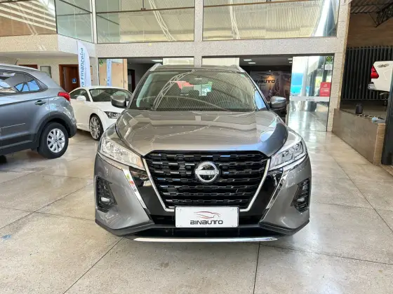 NISSAN KICKS 2023