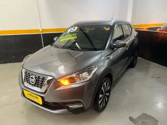 NISSAN KICKS 2019