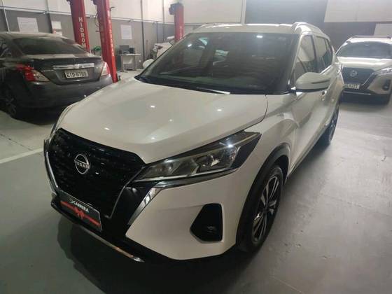 NISSAN KICKS 2023