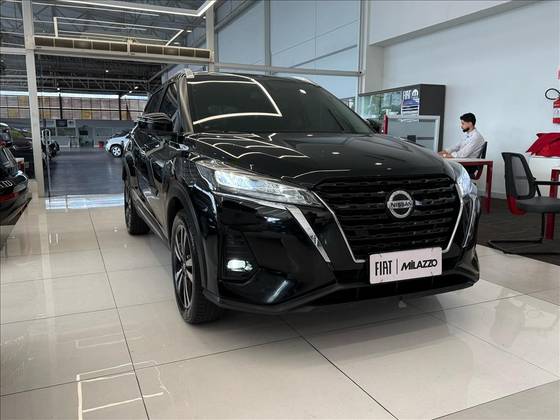 NISSAN KICKS 2022