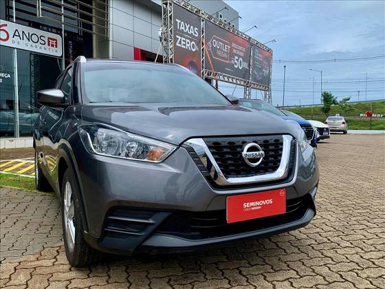 NISSAN KICKS 2021
