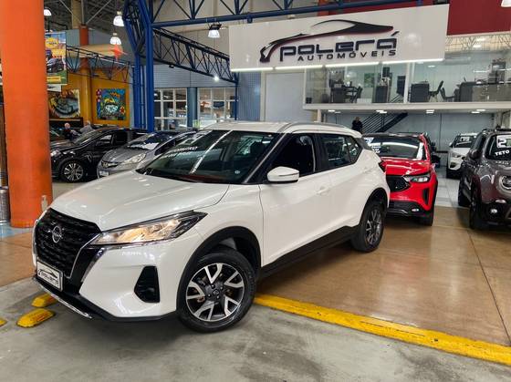 NISSAN KICKS 2024
