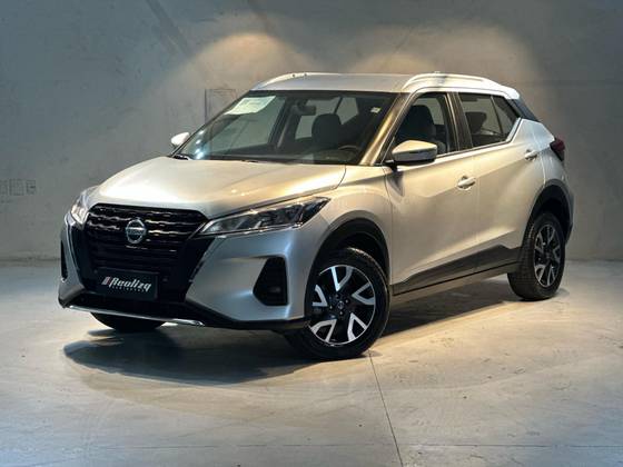 NISSAN KICKS 2024
