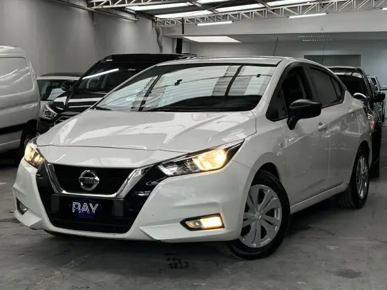 NISSAN VERSA 2023
