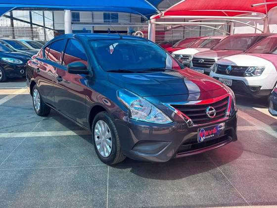 NISSAN VERSA 2021