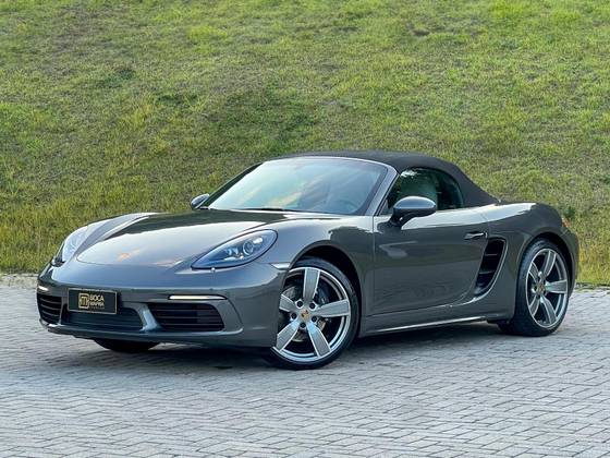 PORSCHE 718 2024