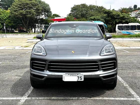PORSCHE CAYENNE 2020