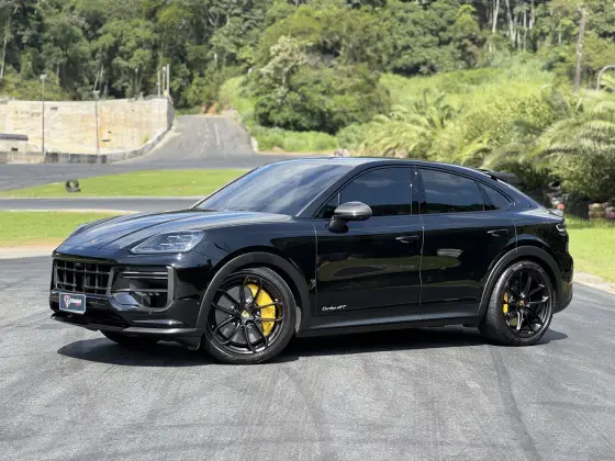 PORSCHE CAYENNE 2024