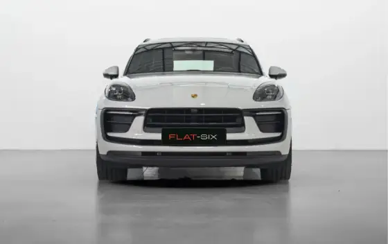 PORSCHE MACAN 2023