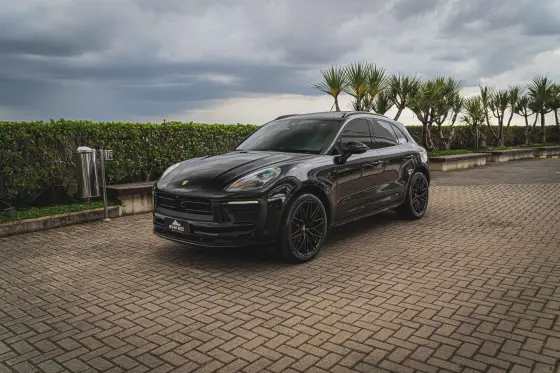 PORSCHE MACAN 2024