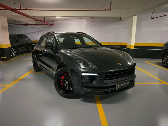 PORSCHE MACAN 2024