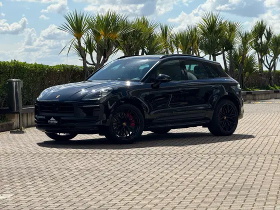 PORSCHE MACAN 2024