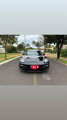 PORSCHE PANAMERA 2023