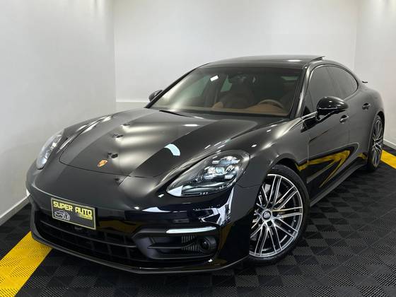 PORSCHE PANAMERA 2023
