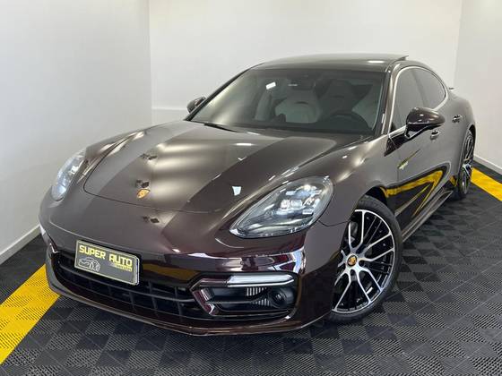 PORSCHE PANAMERA 2023