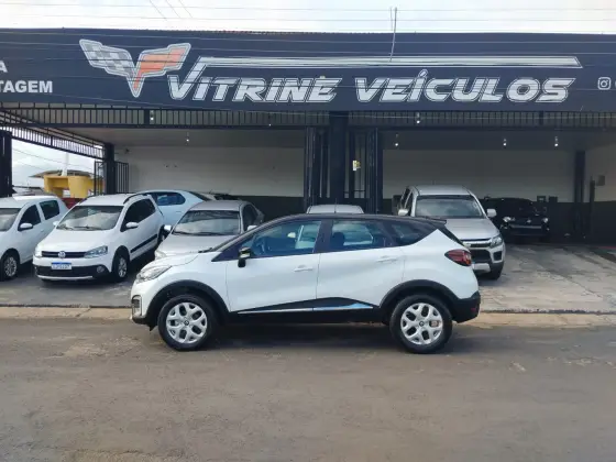 RENAULT CAPTUR 2019