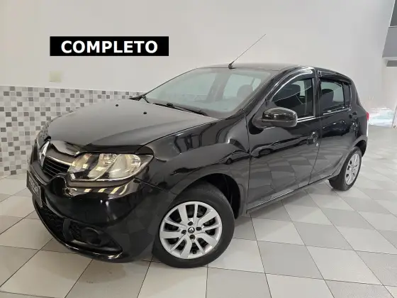 RENAULT SANDERO 2018