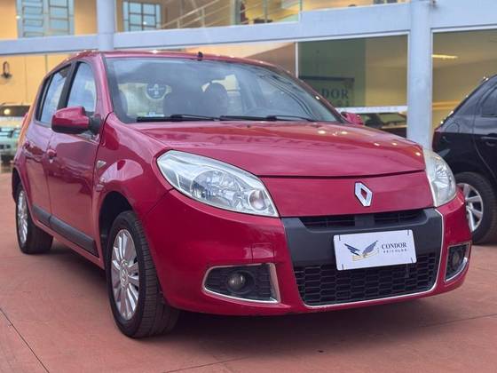 RENAULT SANDERO 2012