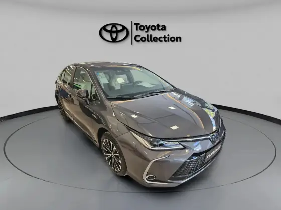 TOYOTA COROLLA 2025
