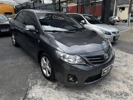 TOYOTA COROLLA 2012