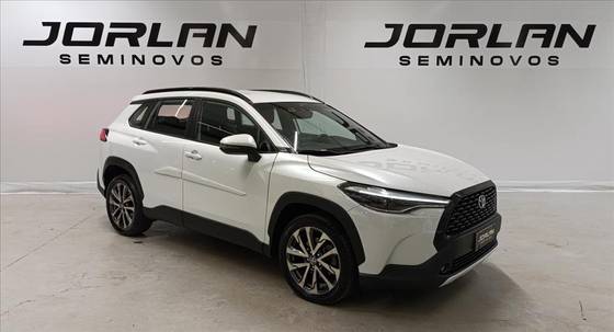 TOYOTA COROLLA CROSS 2022