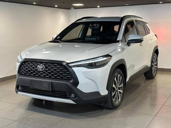 TOYOTA COROLLA CROSS 2024