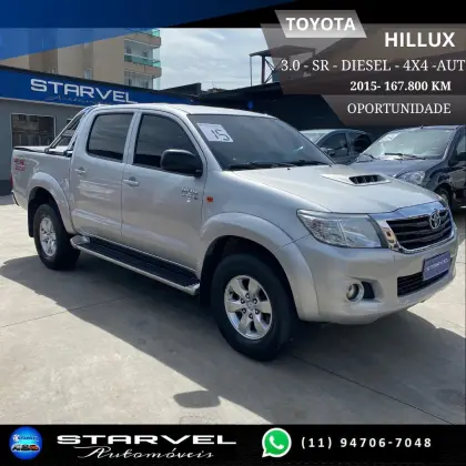 TOYOTA HILUX 2015