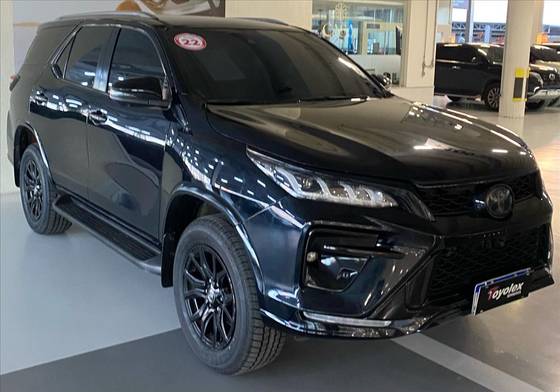 TOYOTA HILUX SW4 2022