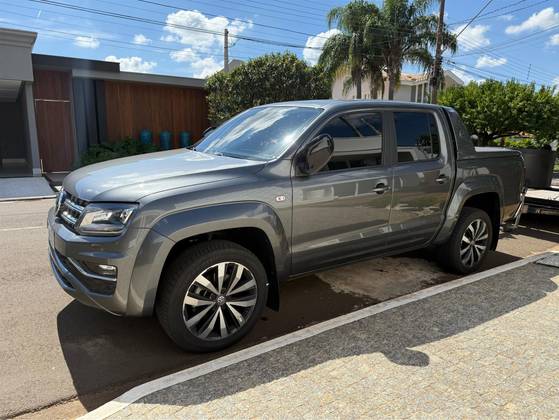 VOLKSWAGEN AMAROK 2021