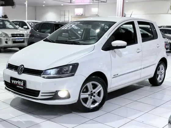 VOLKSWAGEN FOX 2016