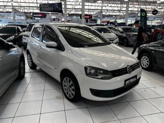 VOLKSWAGEN FOX 2013