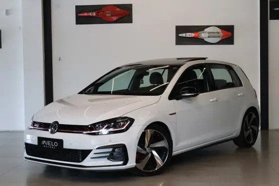VOLKSWAGEN GOLF 2019